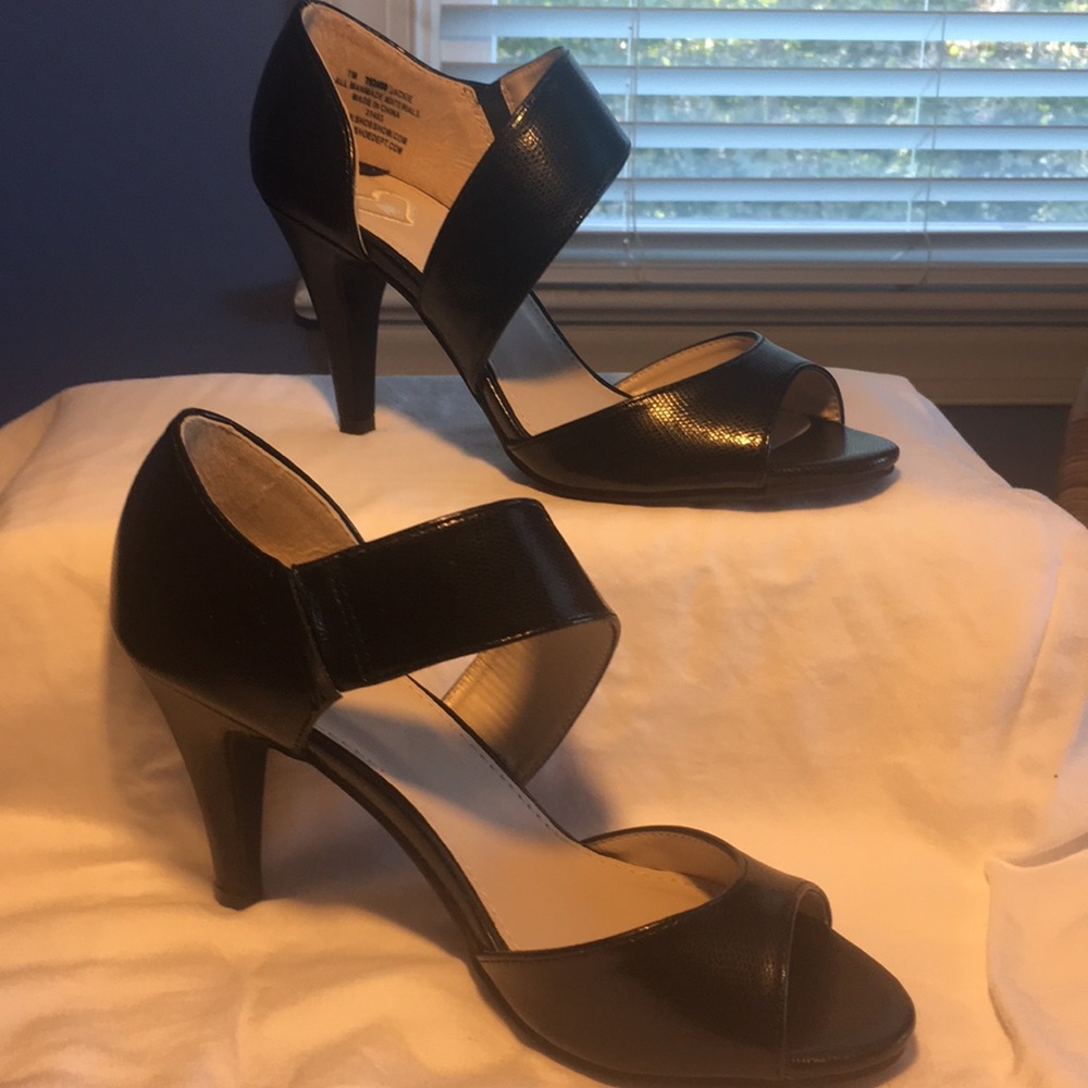 Madeline black size 7 - new women’s shoes